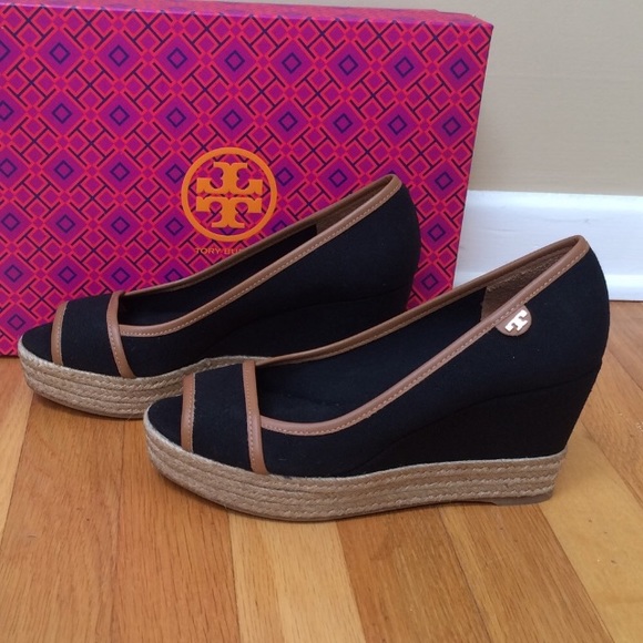 ⬇️TORY BURCH 'Majorca' Platform Peep Toe Wedges - Picture 6 of 8